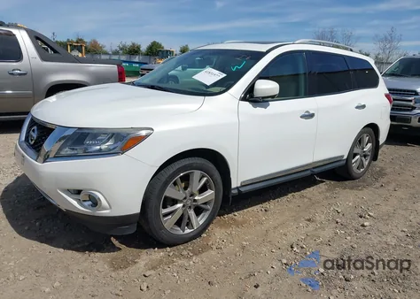 2014 Nissan Pathfinder Platinum из США, поврежденный, VIN 5N1AR2MN4EC703744
